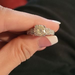 Yellow cubic zirconia ring size 7